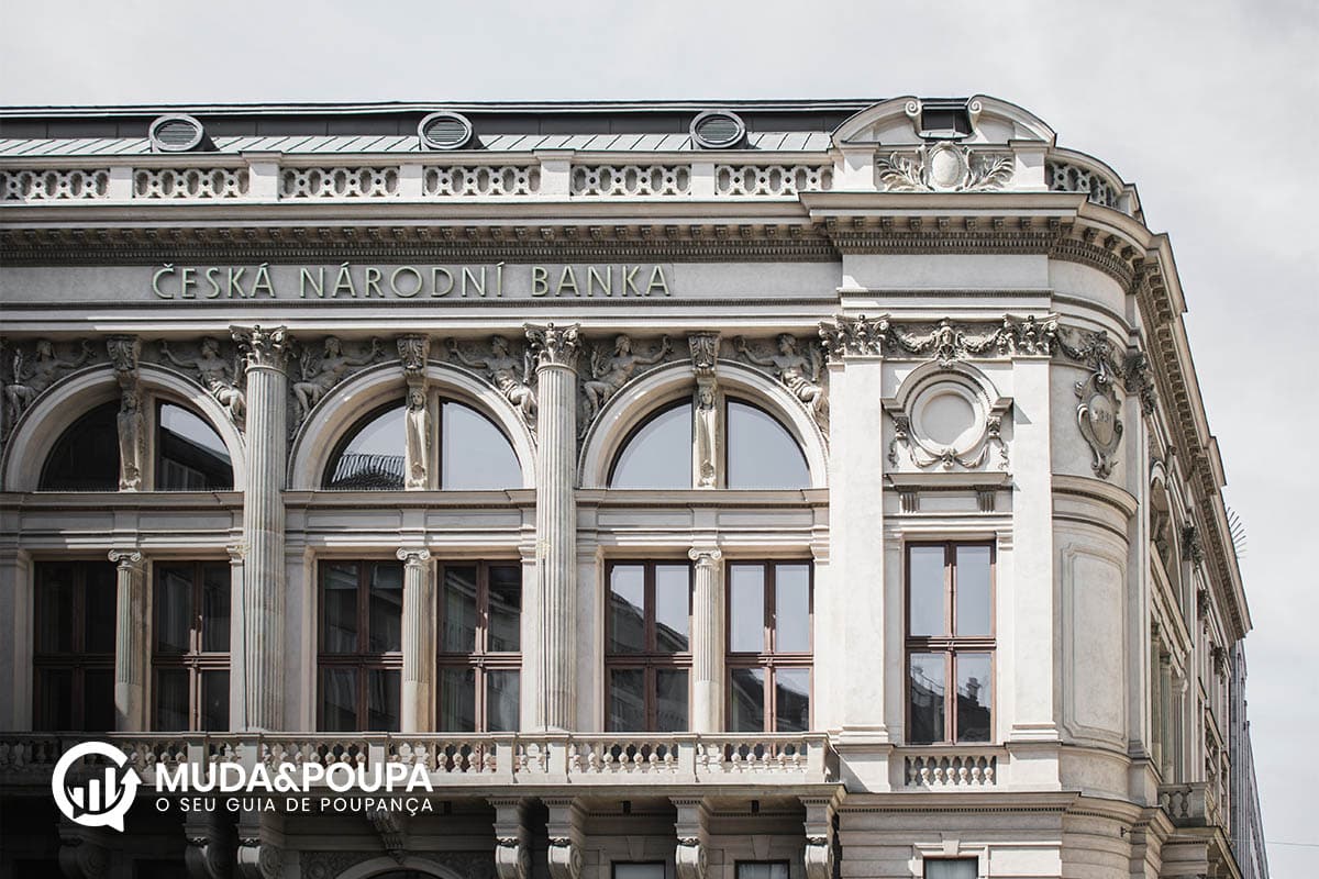 empréstimos em bancos estrangeiros